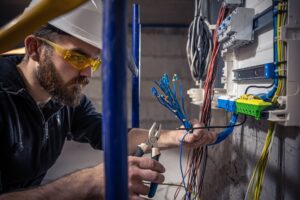 Electrician autorizat Sector 6
